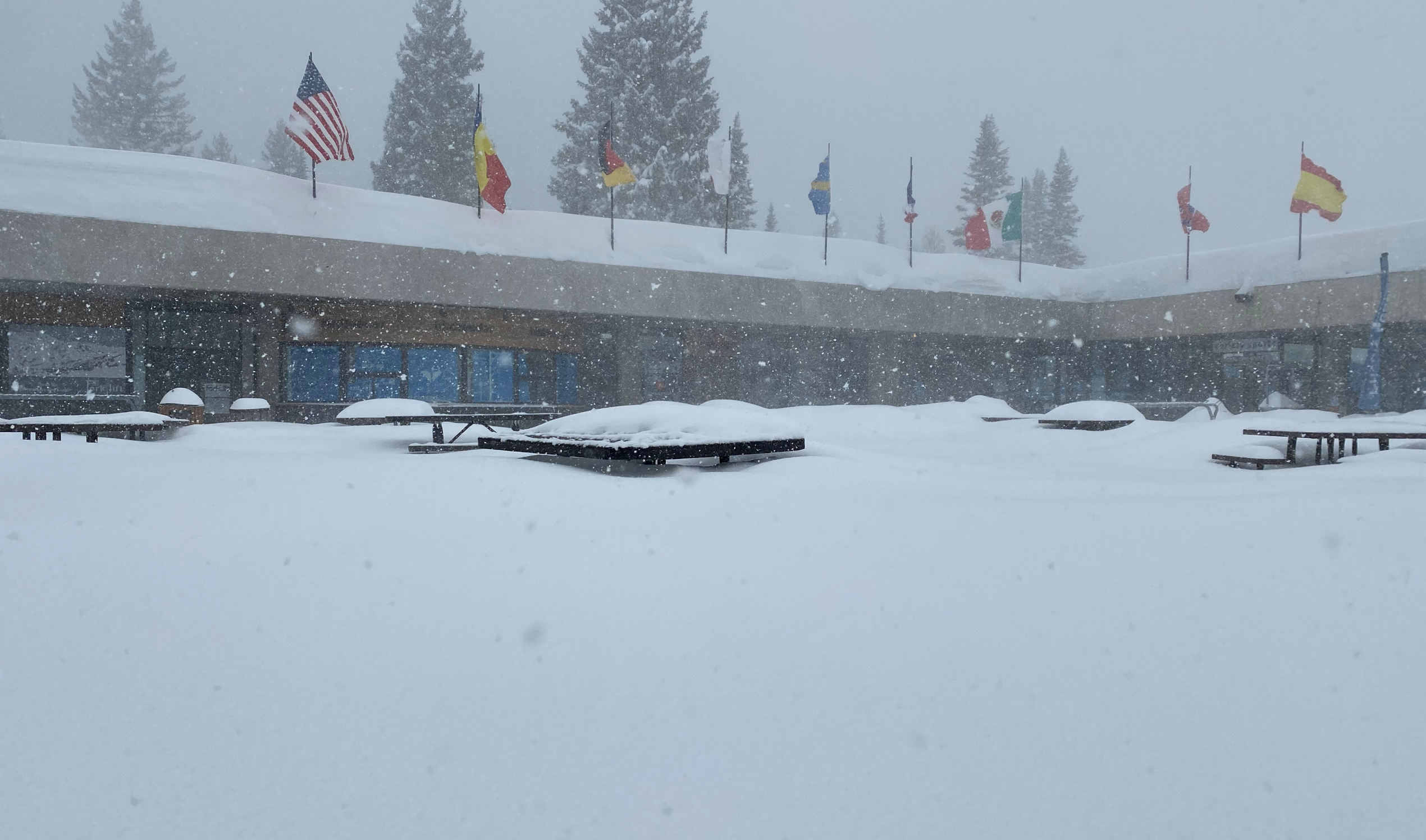 50 Inches in 2 days! Powder Watch- More snow for the Cascades and Rock