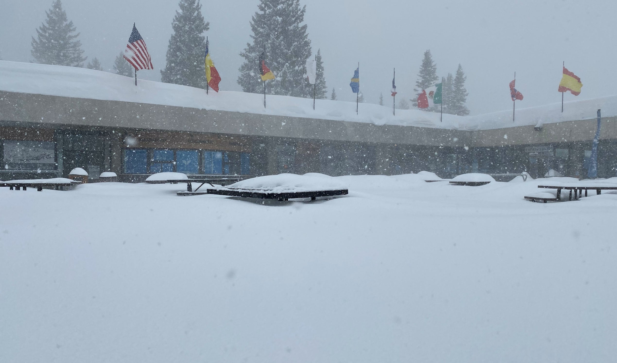 50 Inches in 2 days! Powder Watch- More snow for the Cascades and Rockies